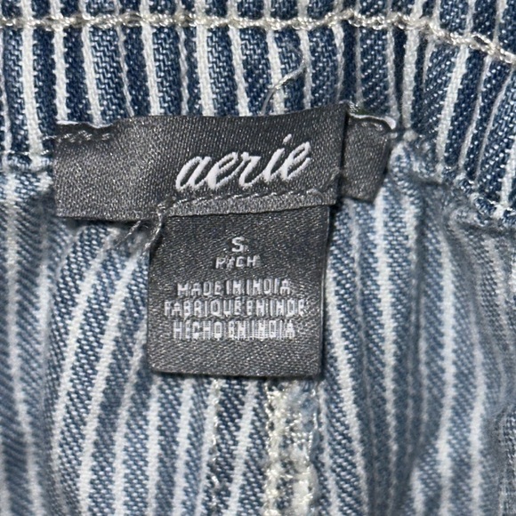 blue & white stripe chambray Aerie drawstring shorts size small - Picture 3 of 3
